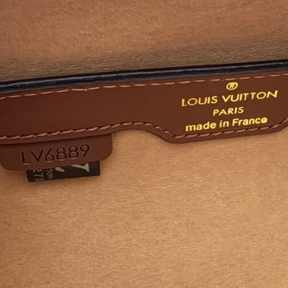 🔥 $160 SALE Fashion Lux Papillon Trunk Bag - Picture 7 of 9